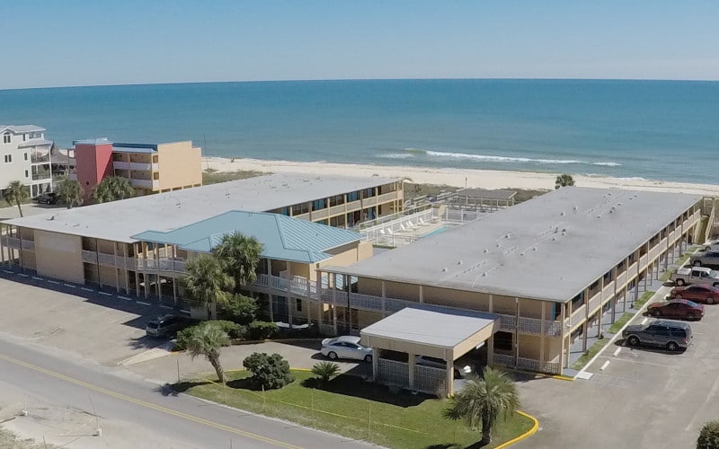 beachfront hotel on st. george island - Bucc Inn